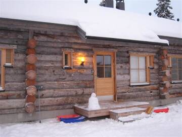 Фото номера Коттедж с 1 спальней и сауной Дома для отпуска Lost Inn Cabins г. Экясломполо 9