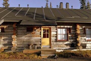 Фото номера Special Offer - One-Bedroom Cottage with Sauna Дома для отпуска Lost Inn Cabins г. Экясломполо 3