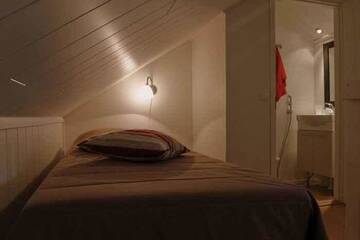 Фото номера Special Offer - One-Bedroom Cottage with Sauna Дома для отпуска Lost Inn Cabins г. Экясломполо 4