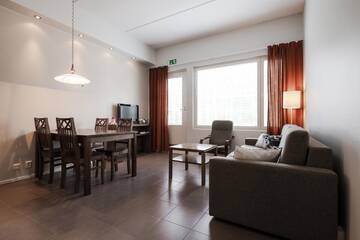 Фото номера Дом для отпуска с альковом и сауной Отель Lapland Hotels Äkäshotelli г. Экясломполо 3